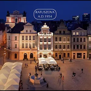 Apartamento Ratuszova Stary Rynek Old Market Square Premium & Restaurant Ad 1954 Poznan